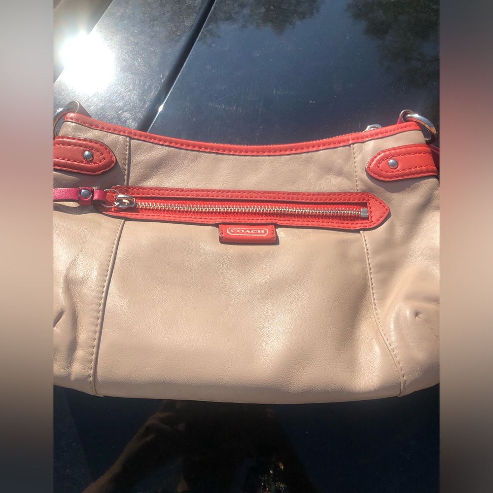 Like new vintage coach crossbody